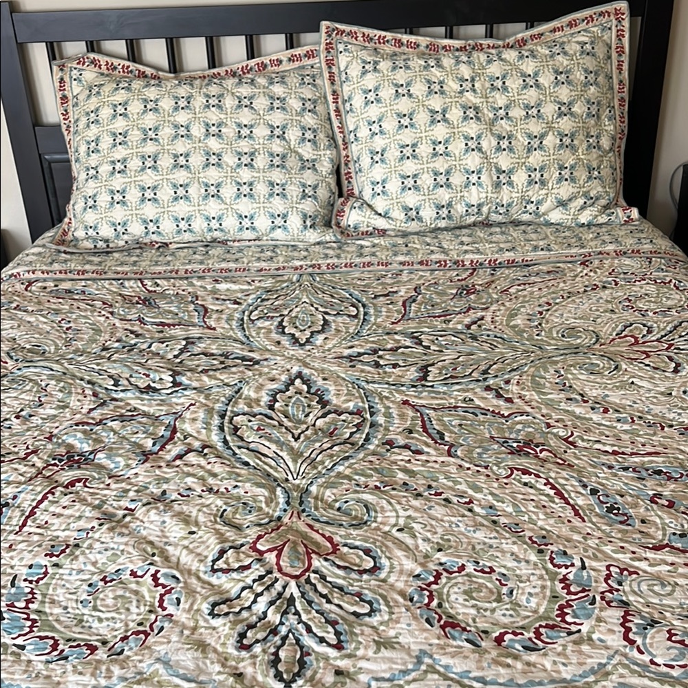 Garnet Hill Multicolor Quilted Bedding Set